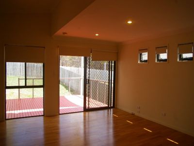 8 Heathwood Drive, Collingwood Park