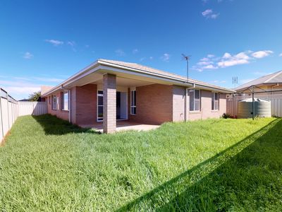 23 Sherrard Crescent, Dubbo