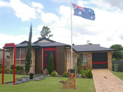 17A Alice Street, Blackstone