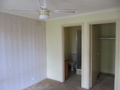 7 BELLBRIDGE DRIVE, Hoppers Crossing
