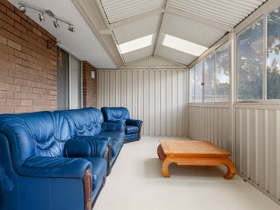 28 Lowanna Way, Armadale