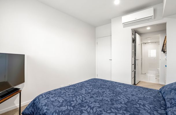 711 / 31 Rowe Avenue, Rivervale