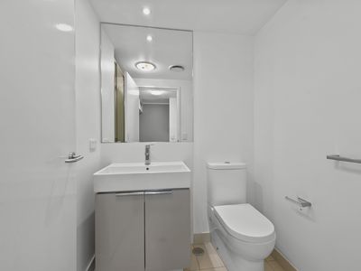 30104 / 2 Harbour Road, Hamilton