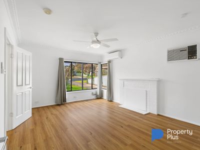 86 Church Street, Kangaroo Flat
