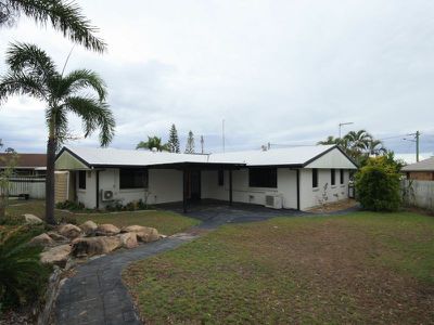 10 Bangalow Close, Clinton