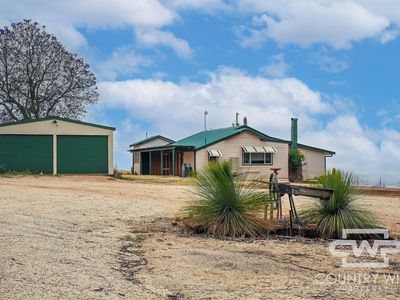1036 Rob Roy Road, Inverell