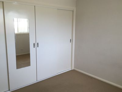 2 / 16 Seymour Drive, Flinders