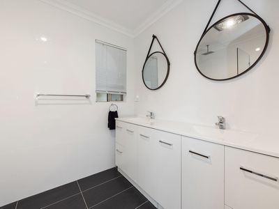 21 Ledger Street, Warnbro