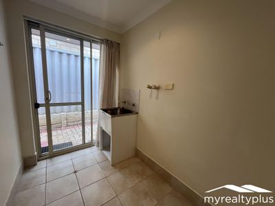 15 Mattingley Heights, Murdoch