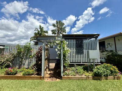 e8 / 61 Ocean Street, Torquay