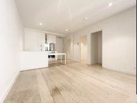 unit 401 / 140 Dudley Street, West Melbourne
