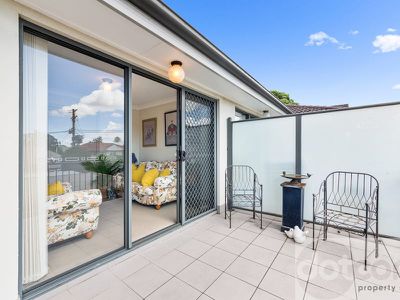 2 / 44 York Street, East Gosford