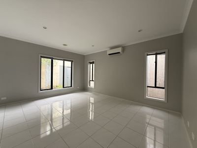 14A Tableland Road, Tarneit