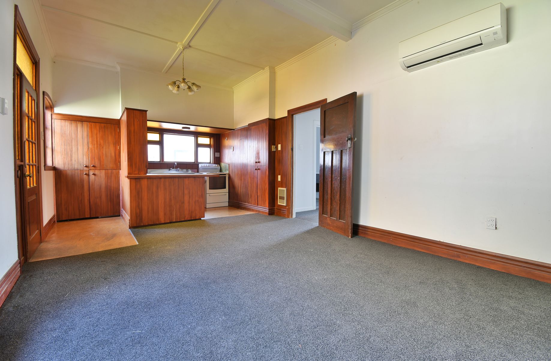 80 Forbury Road, Saint Clair