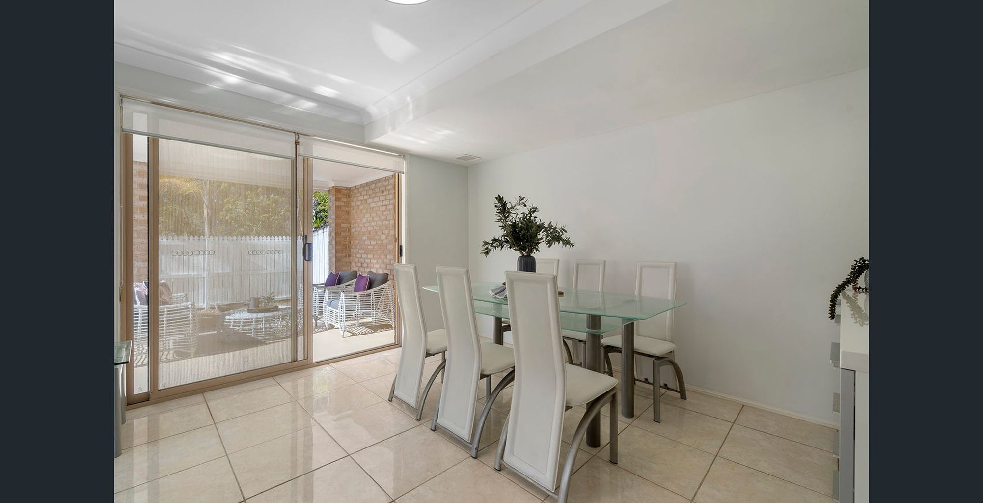 187 / 641 Pine Ridge Road, Biggera Waters