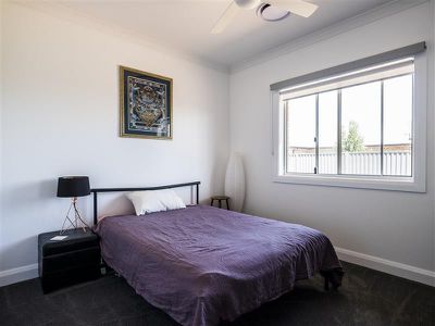55 York Street, Forbes