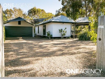 4 Chantilly Street, Urangan