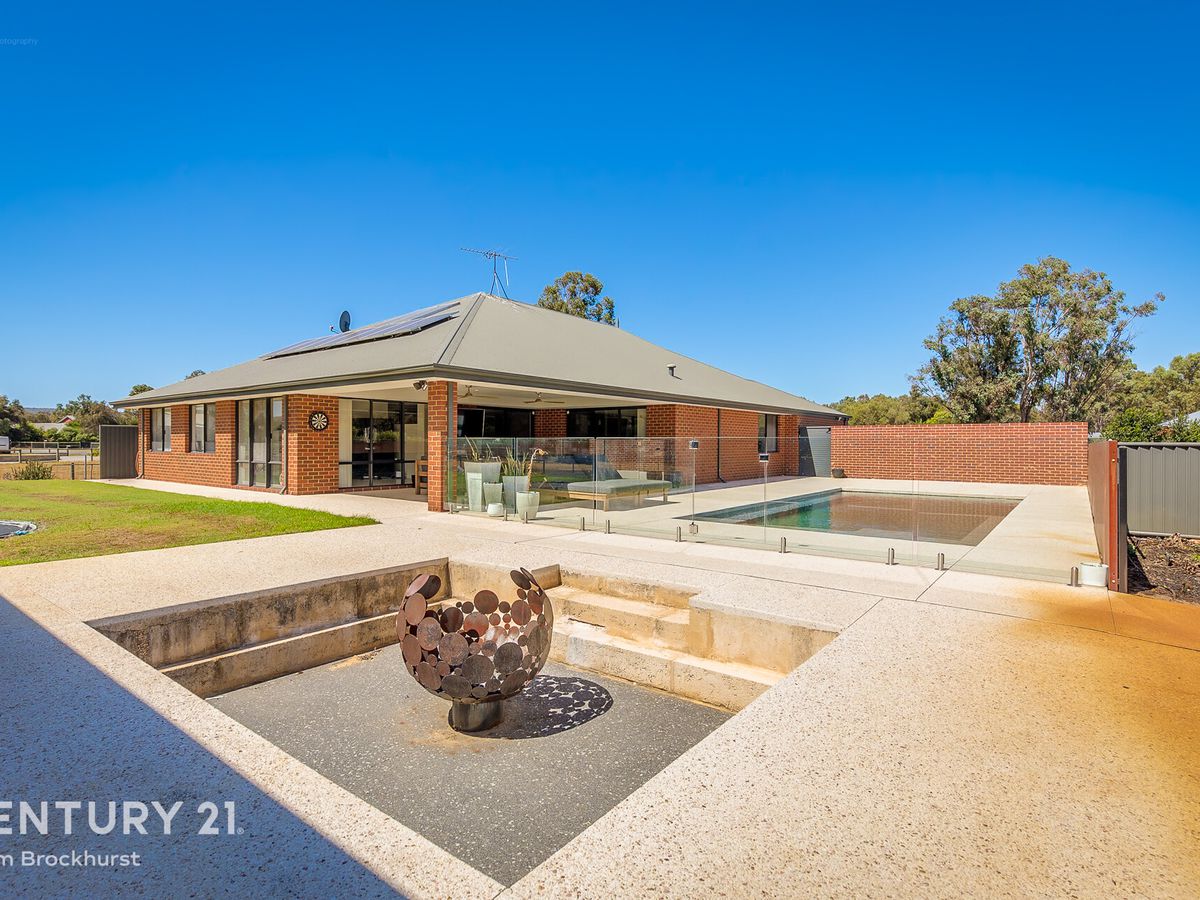 26 Jersey Road, Oakford