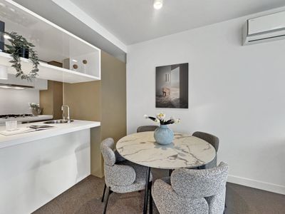 1205 / 33 Mackenzie Street, Melbourne