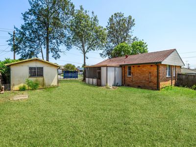 2 Halinda Street, Whalan