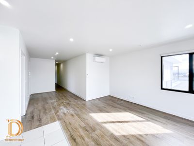 303 / 373 Burwood Highway, Burwood