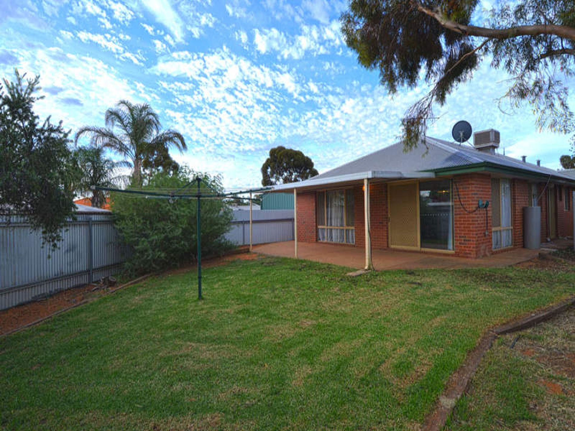 8B Siberia Close, Hannans