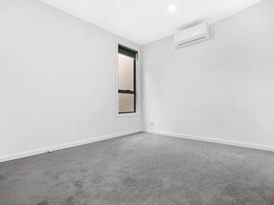 23 Glisten Way, Craigieburn