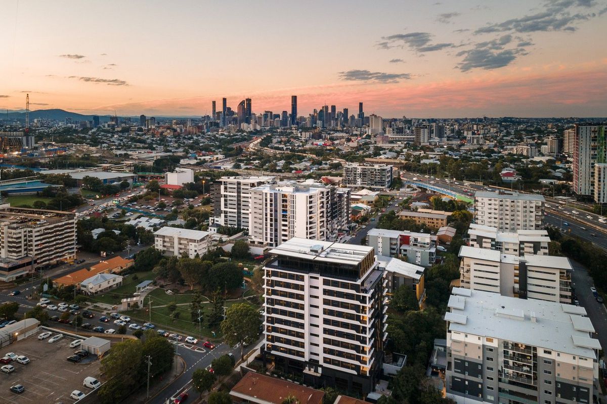 50 CARL STREET, Woolloongabba