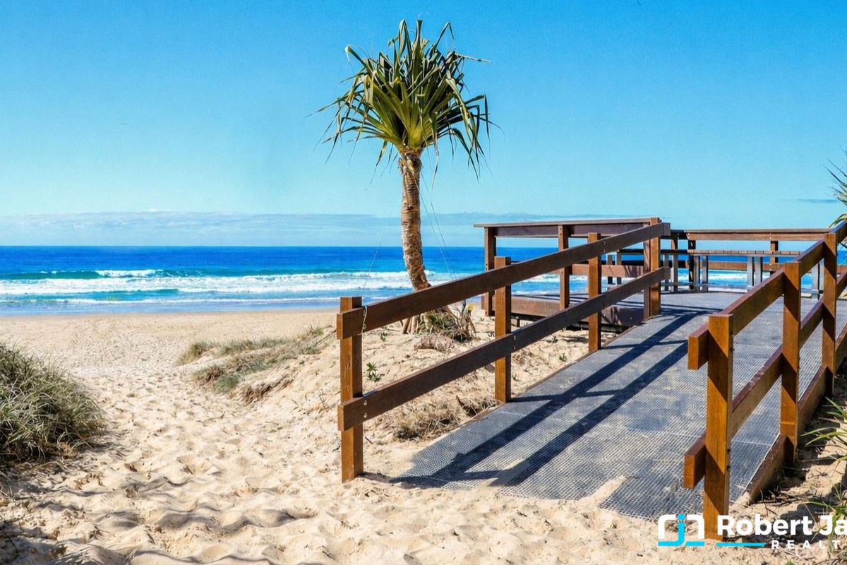 10 Spinnaker Drive, Mount Coolum