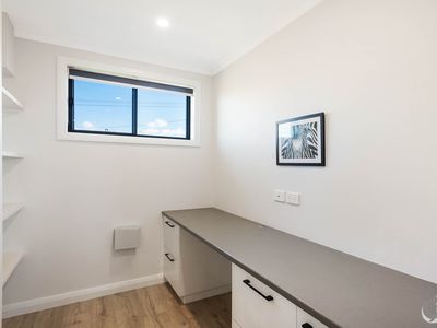 38 Cresswick Parade, Dalmeny
