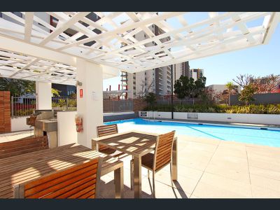 1305 / 2 Oldfield Street, Burswood