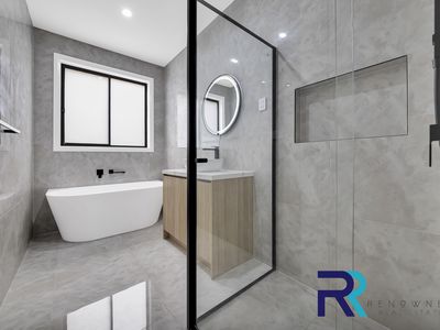 4 Arkwright Street, Deanside