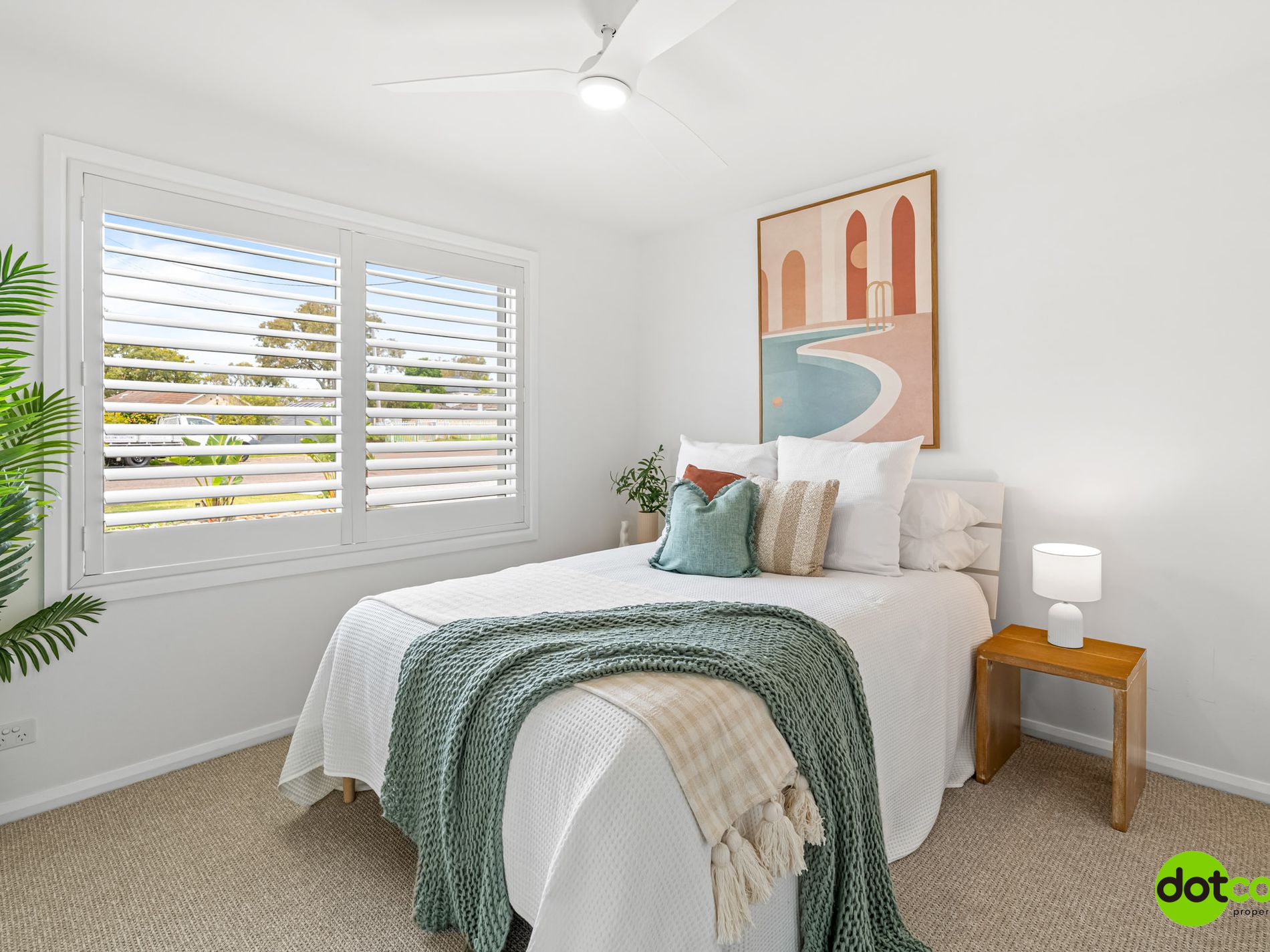 77 Buff Point Avenue, Buff Point