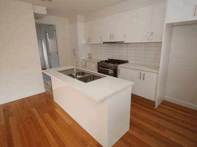 408 Middleborough Road, Blackburn