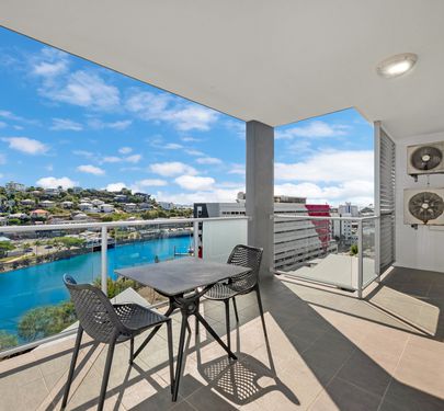 905 / 2 Dibbs Street, South Townsville