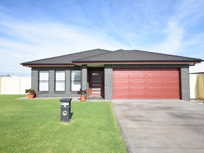 5 Graza Avenue, Dubbo