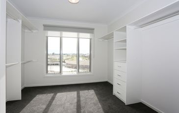 4 Dusty Close, Clyde North