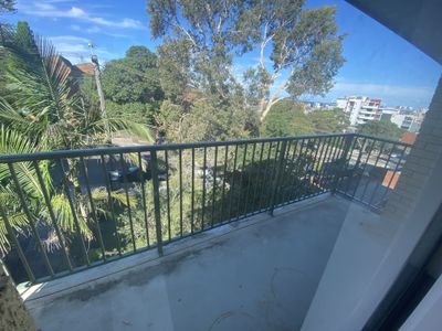 9 / 30 Kembla Street, Wollongong