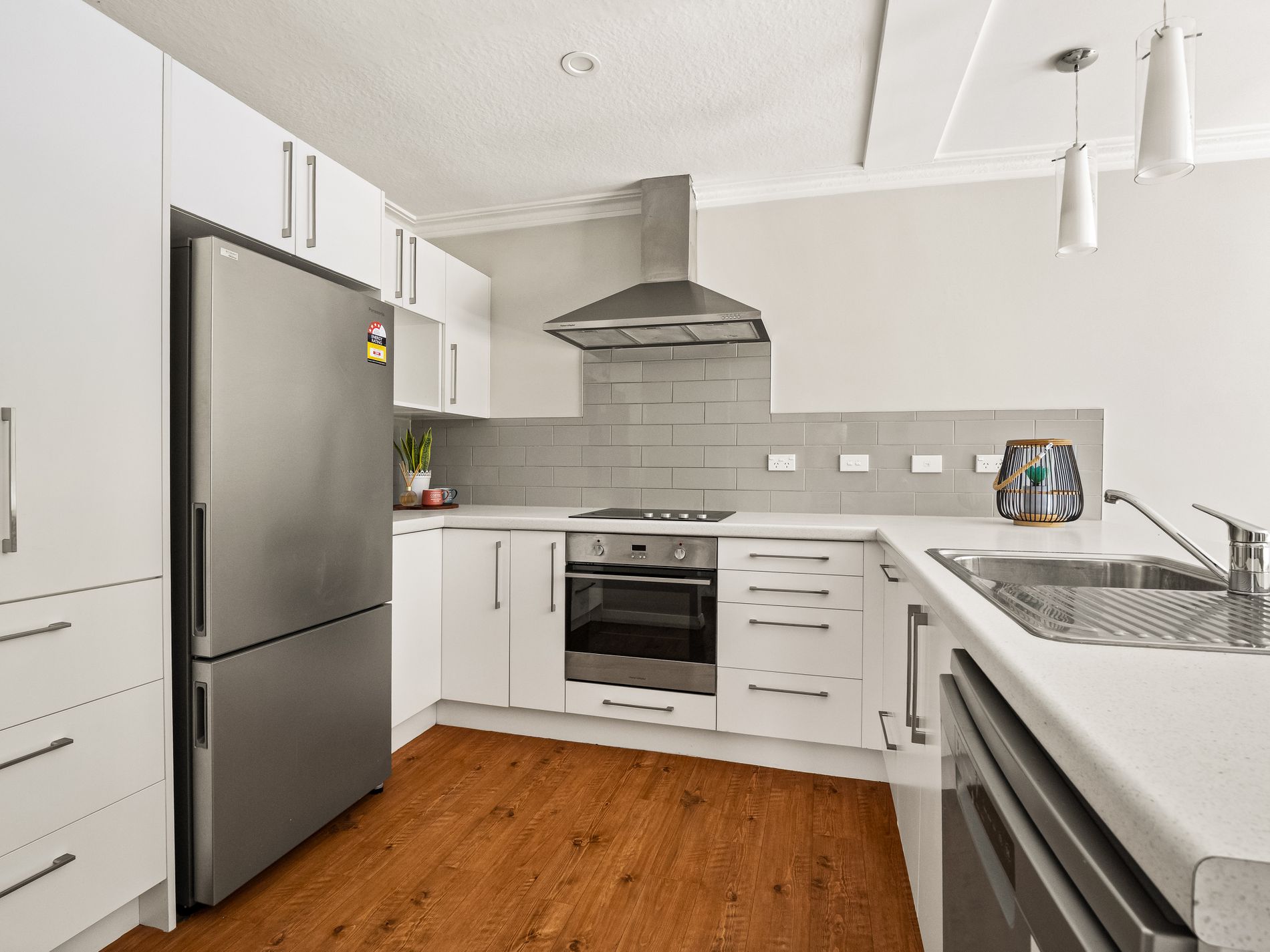 2 Rona Street, Saint Kilda