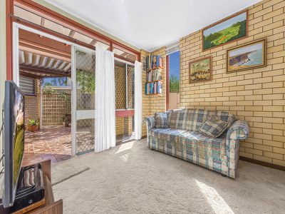 94 Springfield Street, Macgregor