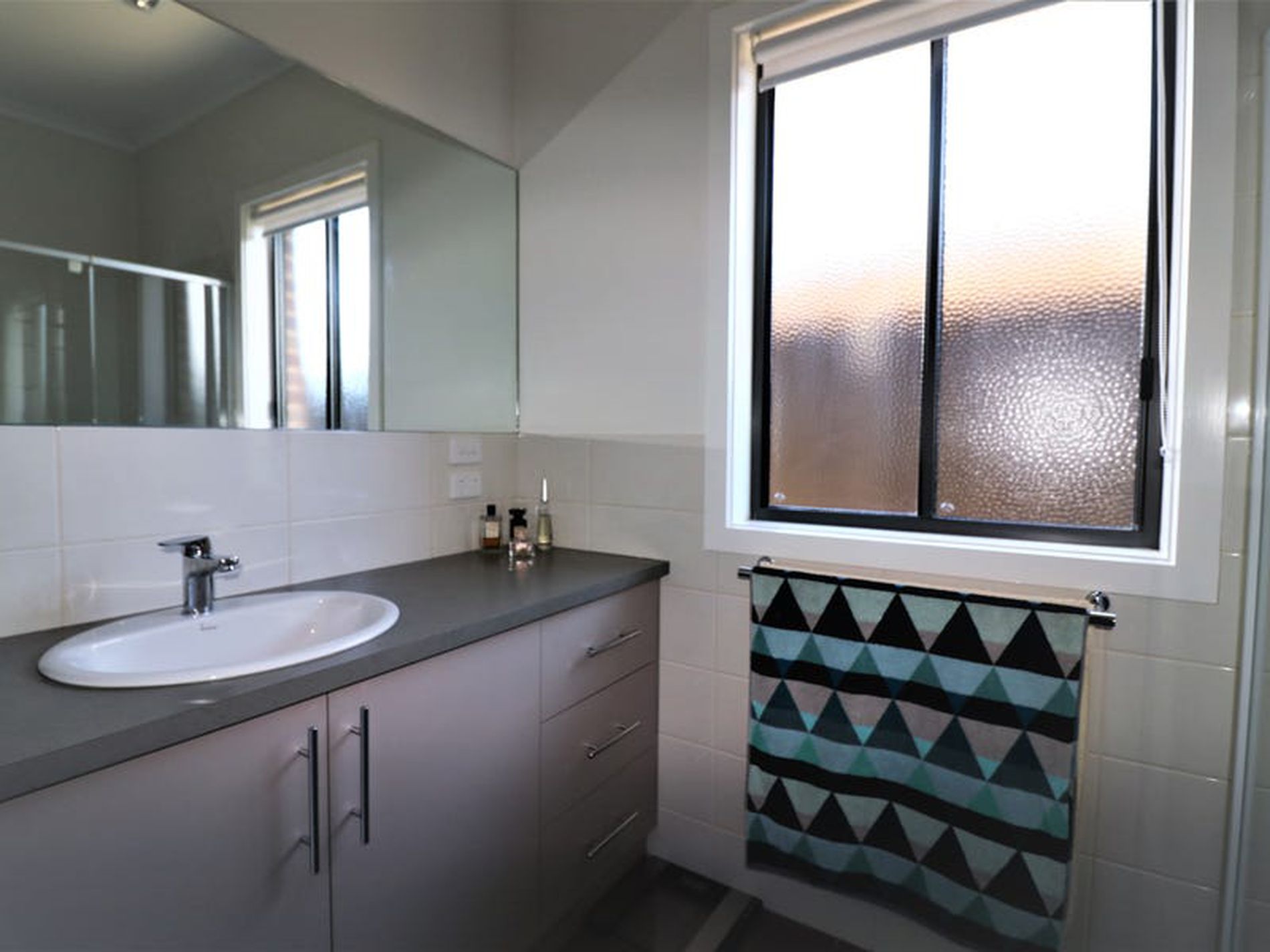 Unit 3 / 8 President St, Seymour