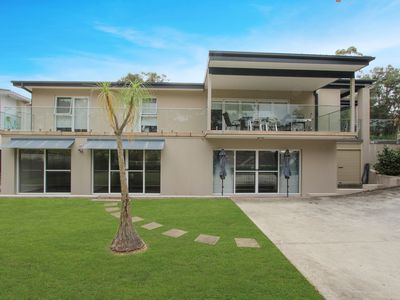 2 / 36 Grandview Crescent, Lugarno