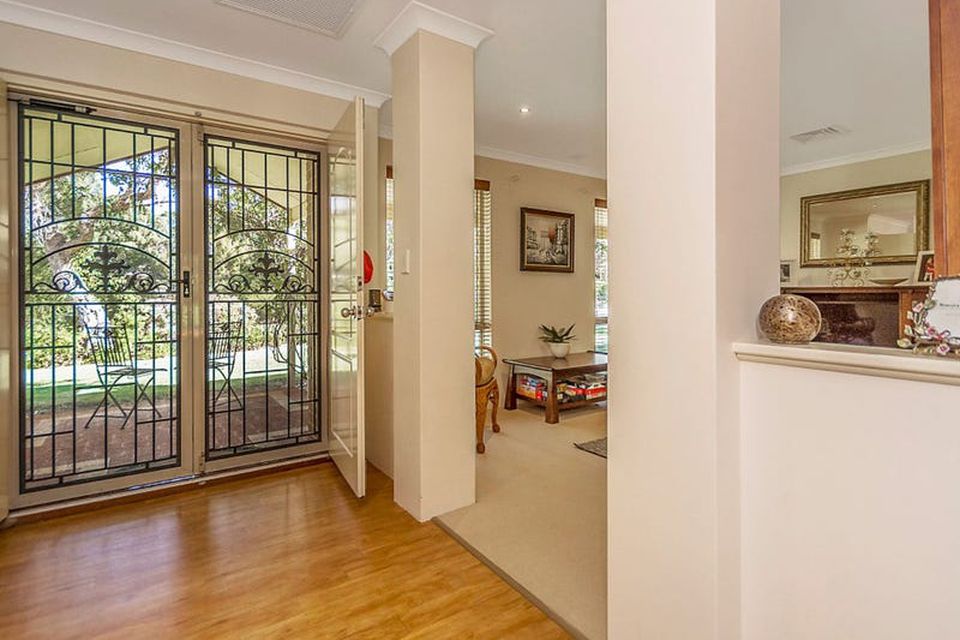 31 Oak Way , Baldivis