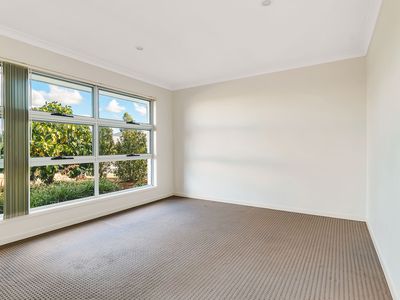 2 Yabbra Lane, Upper Coomera