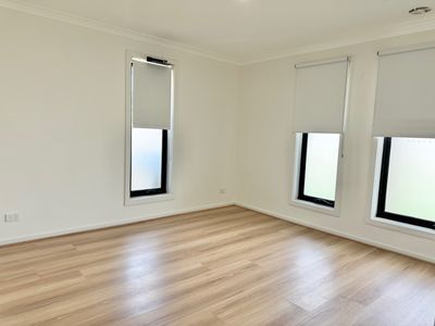 22 Grima Crescent, Wyndham Vale