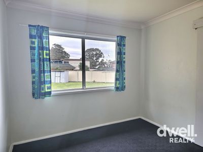 24 ISLAND POINT ROAD, St Georges Basin