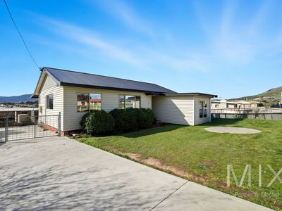 70 William Street , Brighton