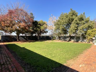 16 Claret Street, Forbes