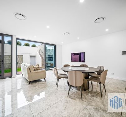 102C Banks Avenue, Eastgardens