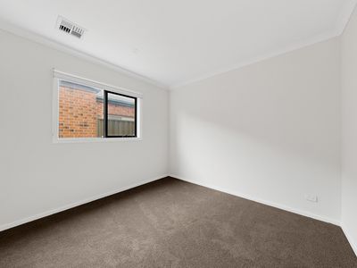 37 Royal Mile Avenue, Berwick